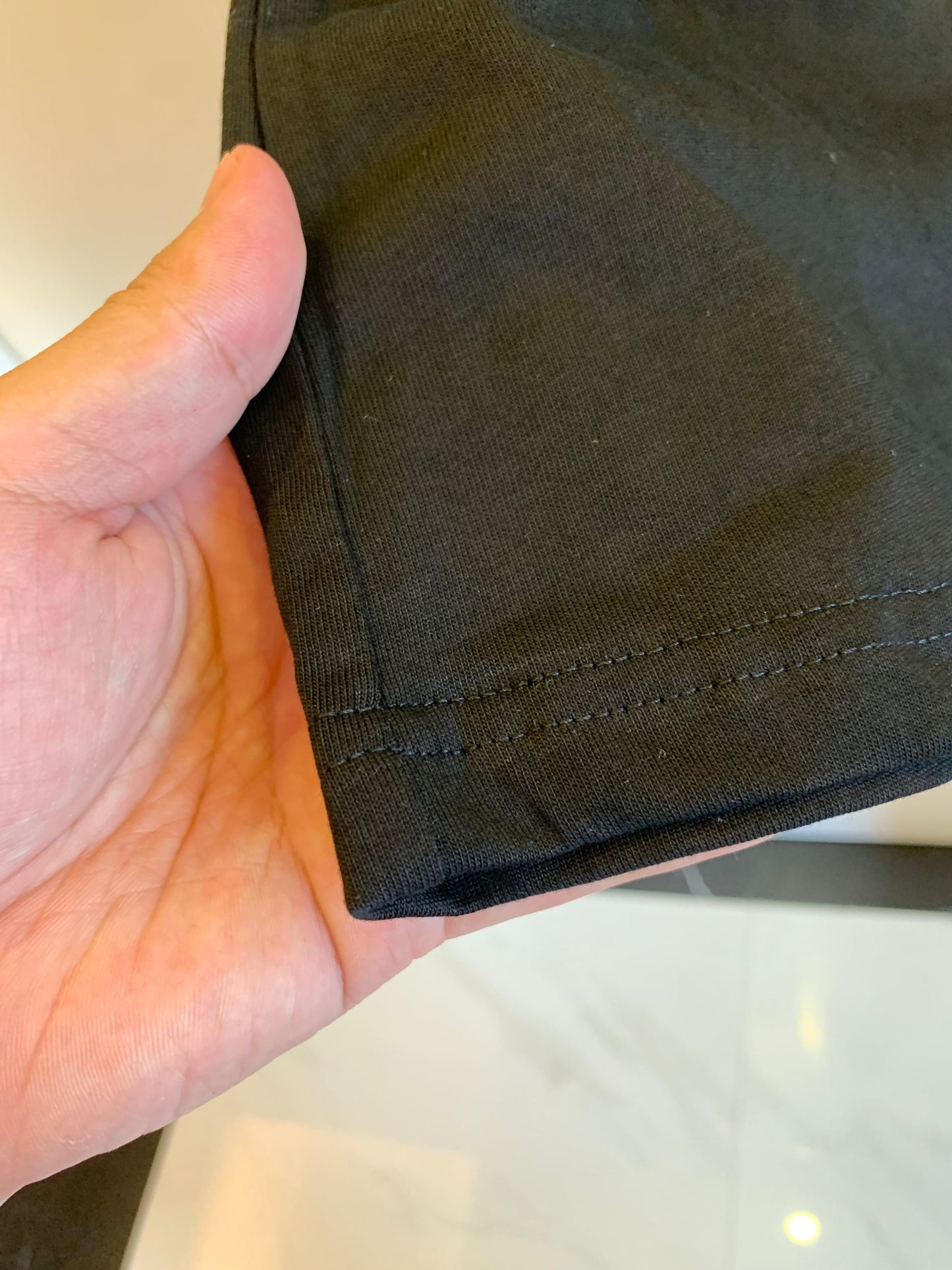 Camiseta preta com estampa de pato "LV Made" da Louis Vuitton