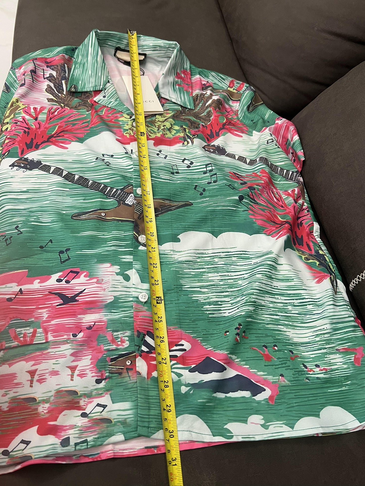 Camisa de manga corta con estampado tropical "Love Parade" de Gucci
