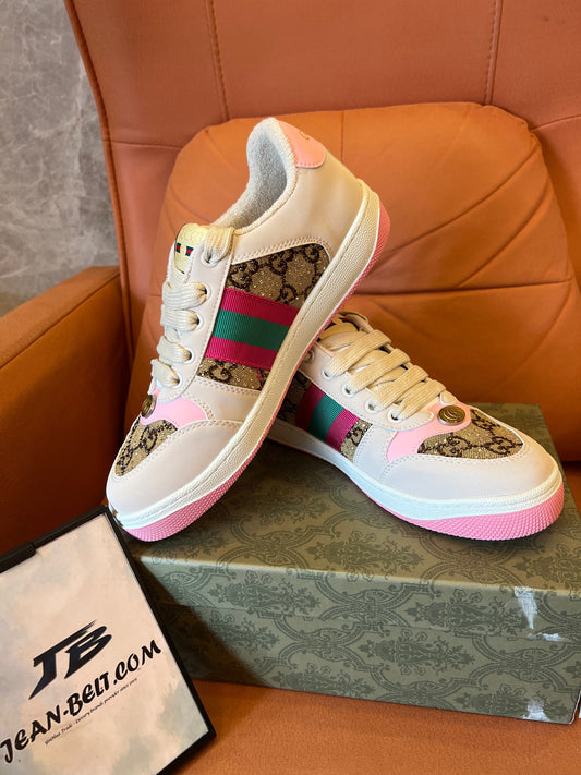 Tênis feminino Gucci Screener com cristais