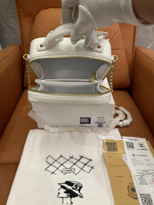 Chanel Caviar Quilted Small CC Filigree Vanity Case White