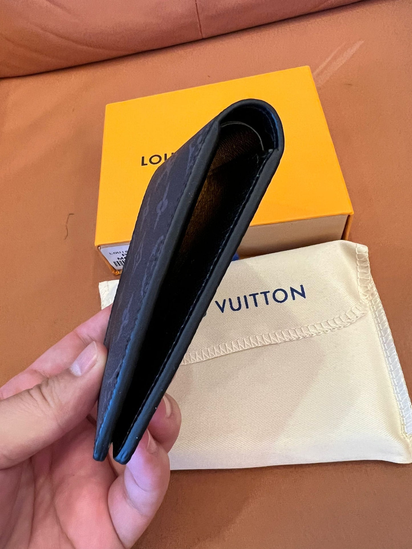 Carteira Louis Vuitton – monograma eclipse