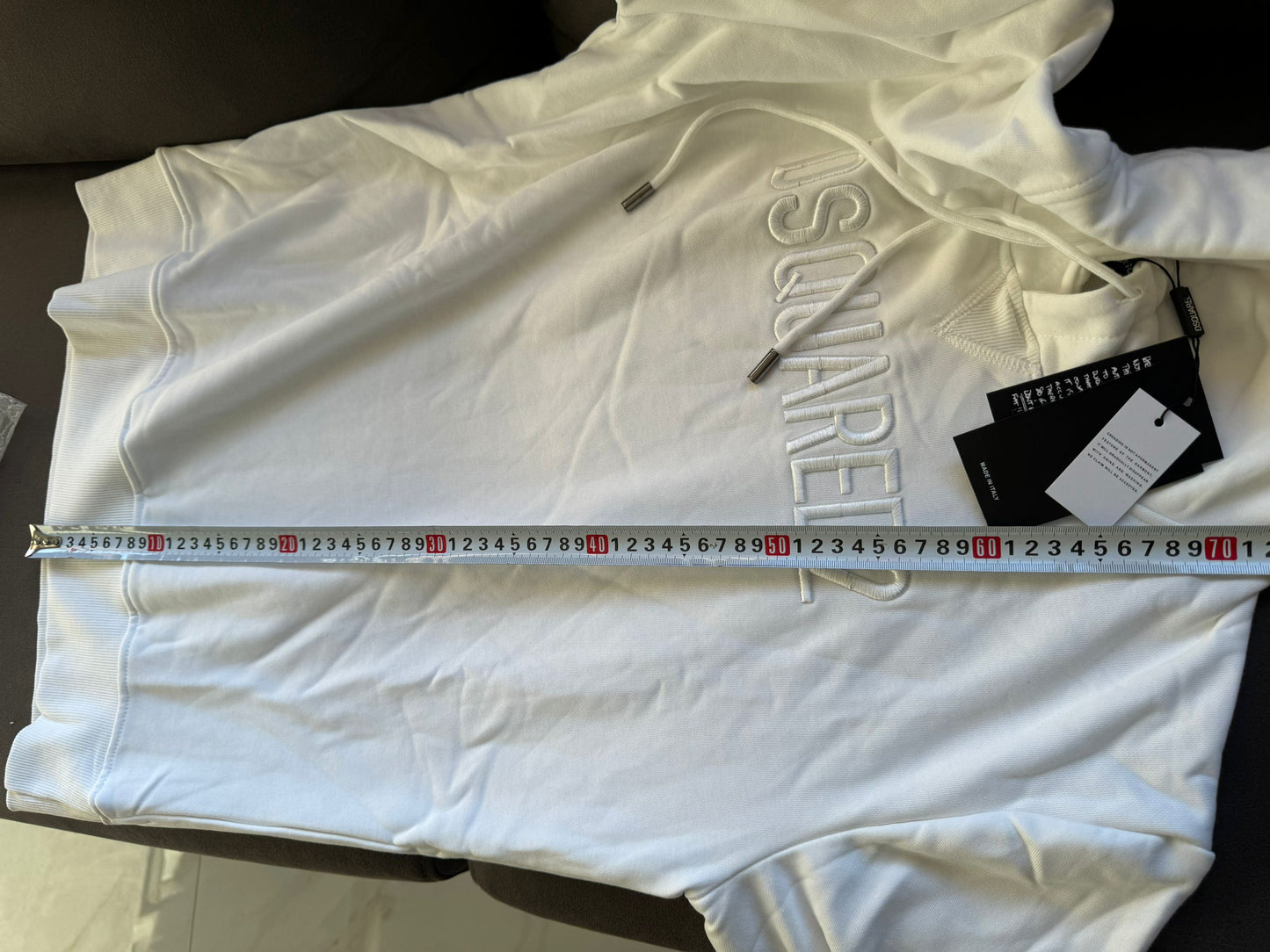 Sudadera con capucha blanca clásica con logotipo bordado de Dsquared2
