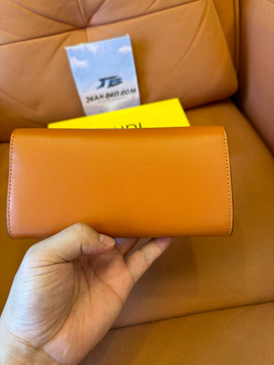 Fendi Roma long leather wallet – camel brown