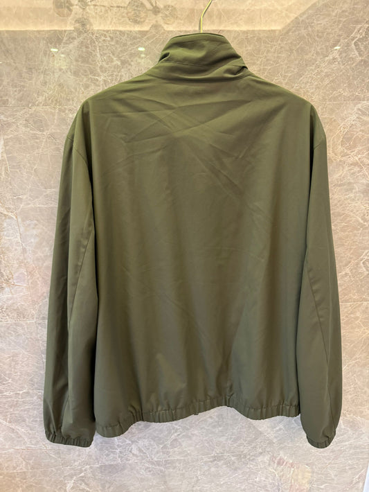 Chaqueta ligera con cremallera verde oliva para hombre de Loro Piana