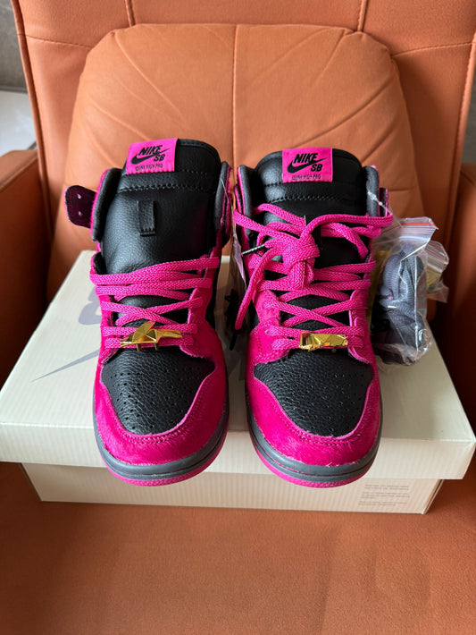 Nike Dunk High Premium "Pelo de poni rosa"