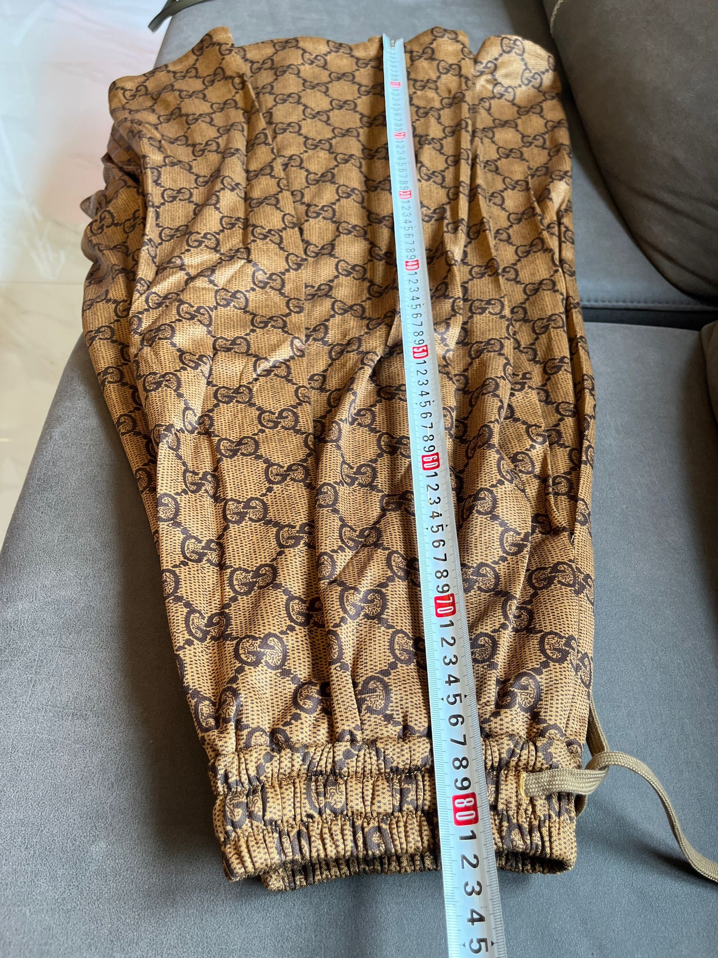 Jupe midi plissée imprimée GG Interlocking Supreme Gucci