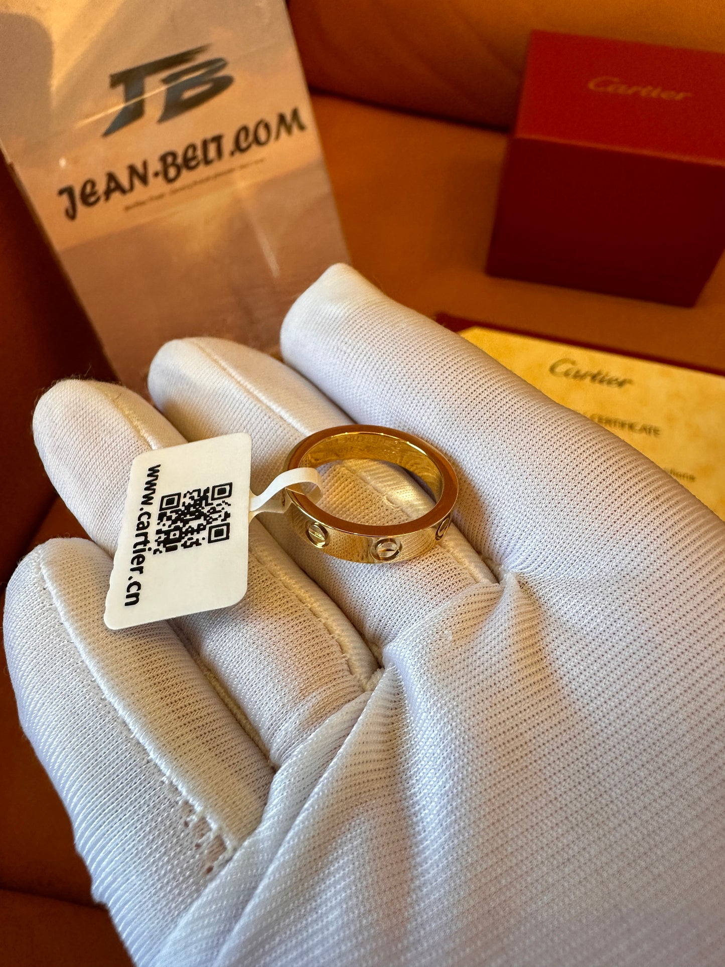 Anillo Cartier Love Classic en oro rosa