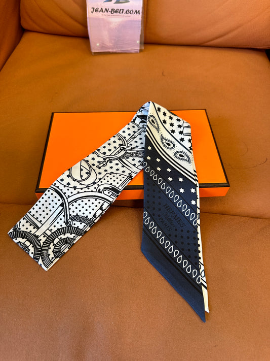 Hermès Twilly Silk Scarf