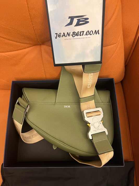 Bolso Dior Saddle verde para hombre