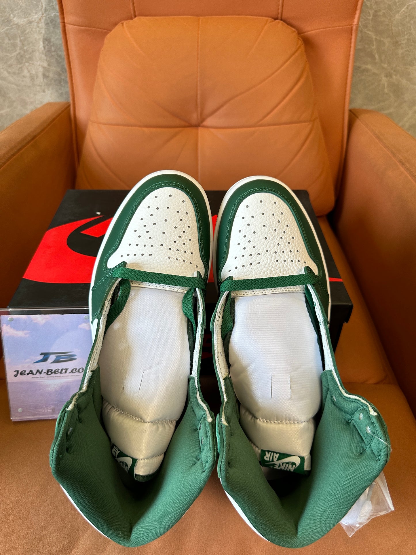 Nike Air Jordan 1 Retro High OG "Lucky Green" White/Green