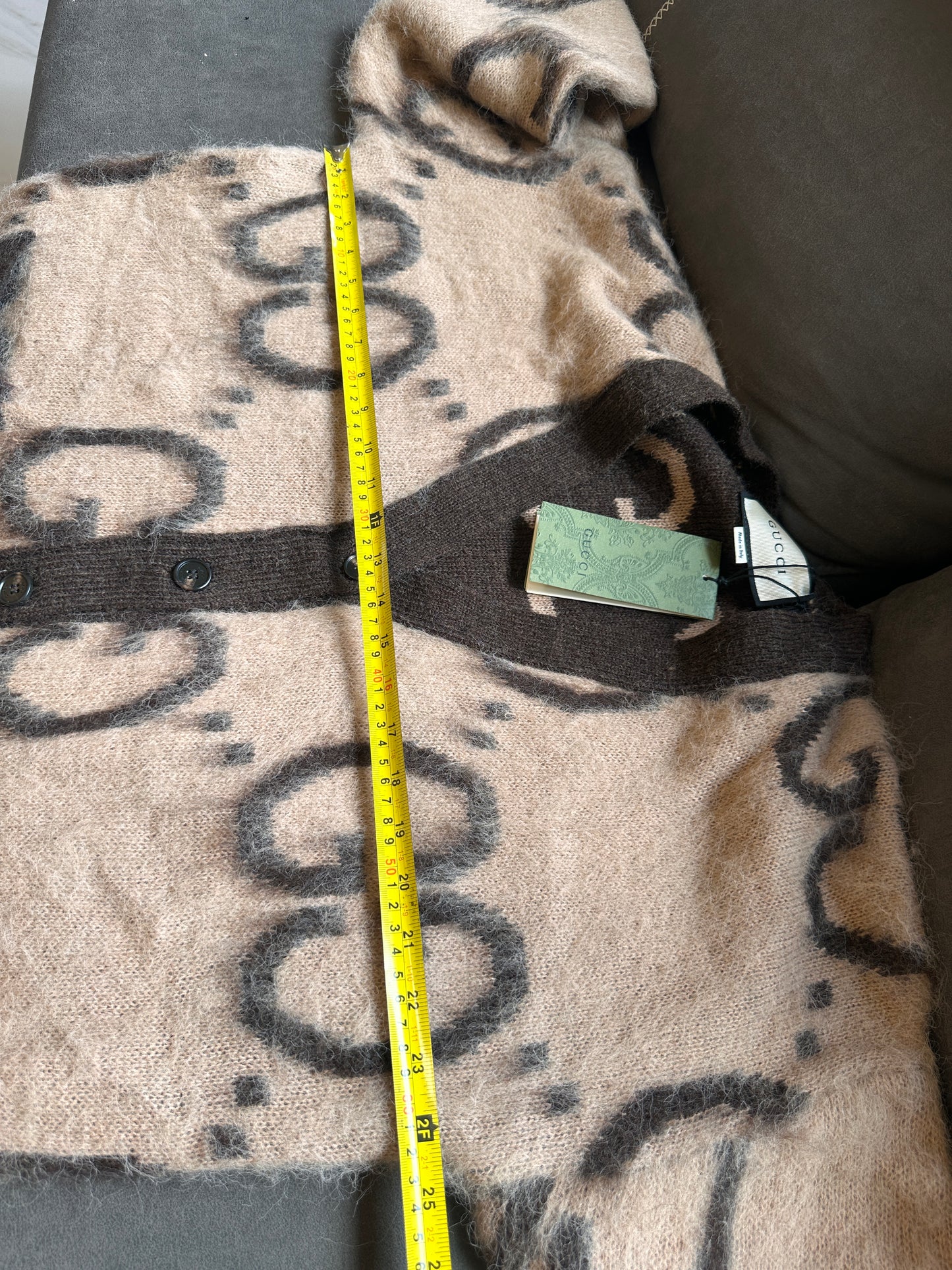 Cárdigan de lana mohair jacquard con GG de Gucci