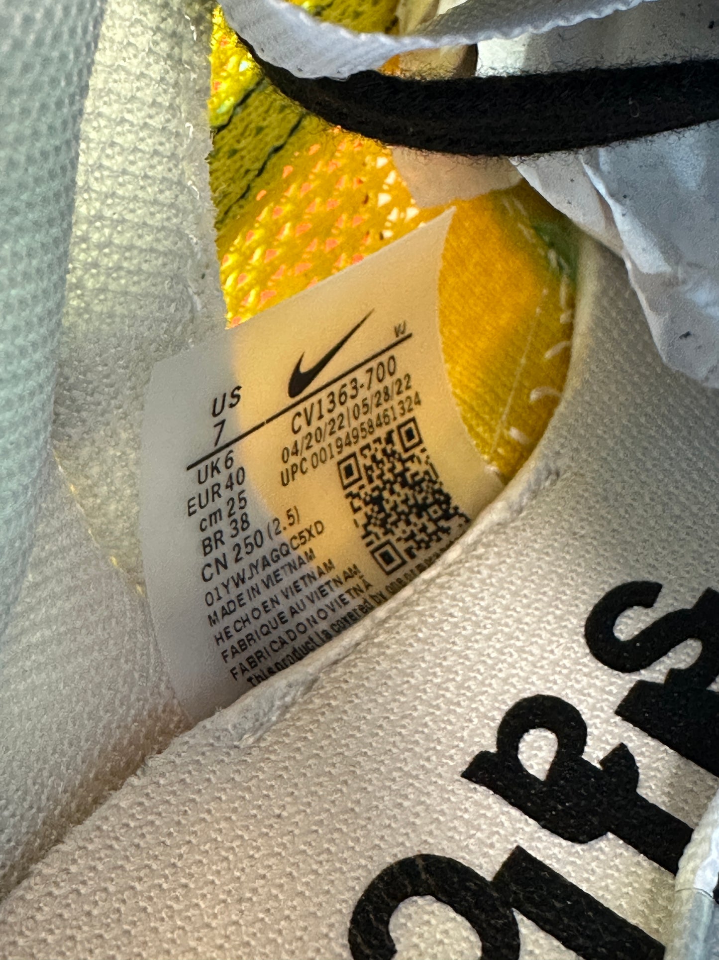 Nike x sacai VaporWaffle "Tour Yellow / Stadium Green" Mesh Suede Sneakers