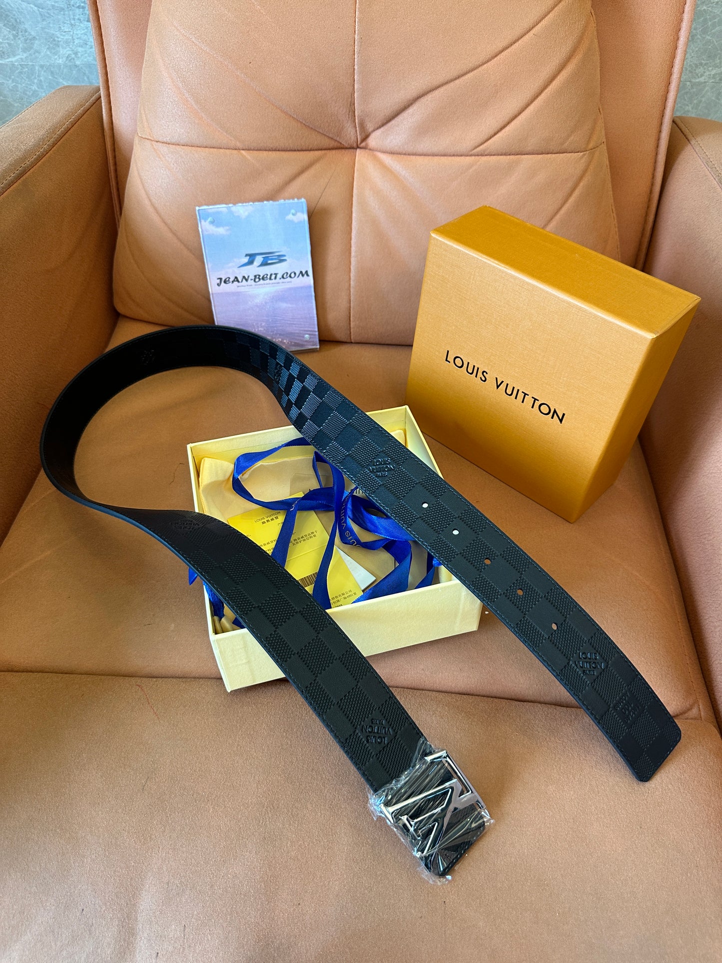 Louis Vuitton Damier Graphite Belt with Silver LV Buckle – 40mm Width