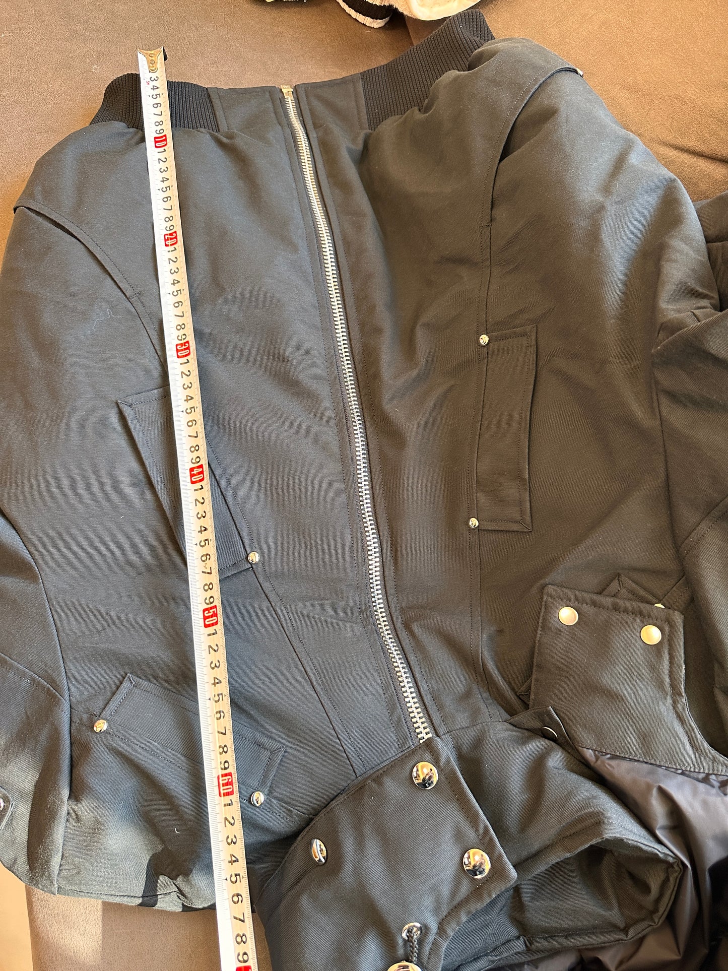 Chaqueta Moose Knuckles rellena de plumón con capucha forrada de piel