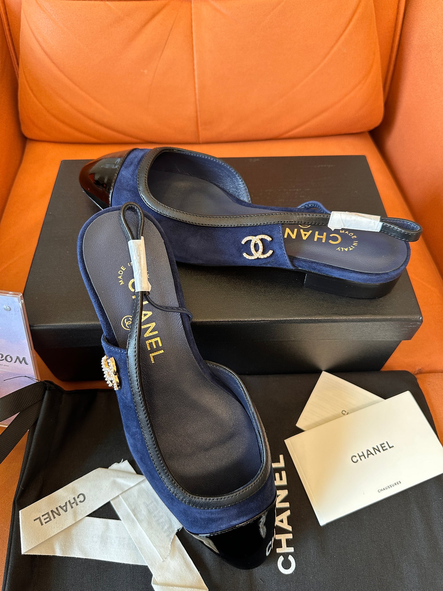 Chanel Two-Tone Slingback Heels – Luxurious Suede & Patent Leather