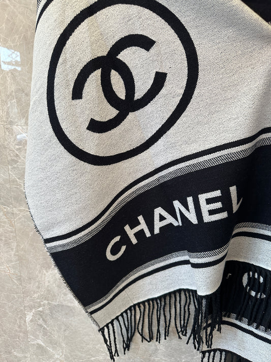 Chanel CC Logo Wool Scarf with Fringes – Black & Grey
