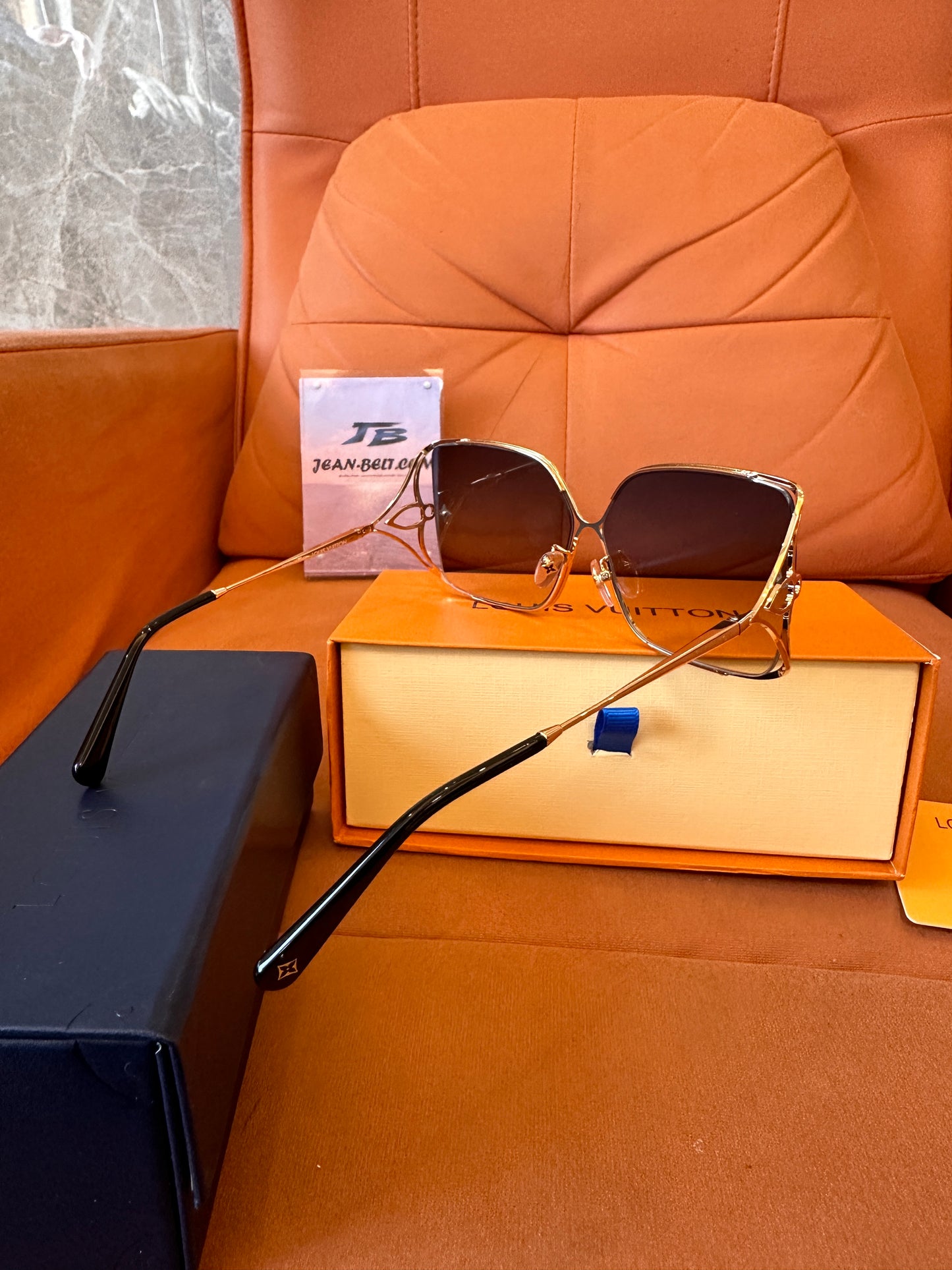 Gafas de sol Louis Vuitton Z1632U 95L con montura de mariposa