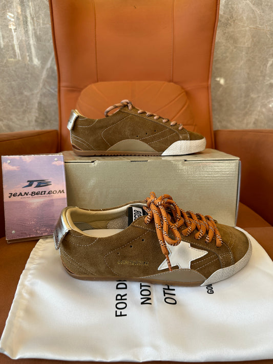 Golden Goose Brown Suede Star Sneakers