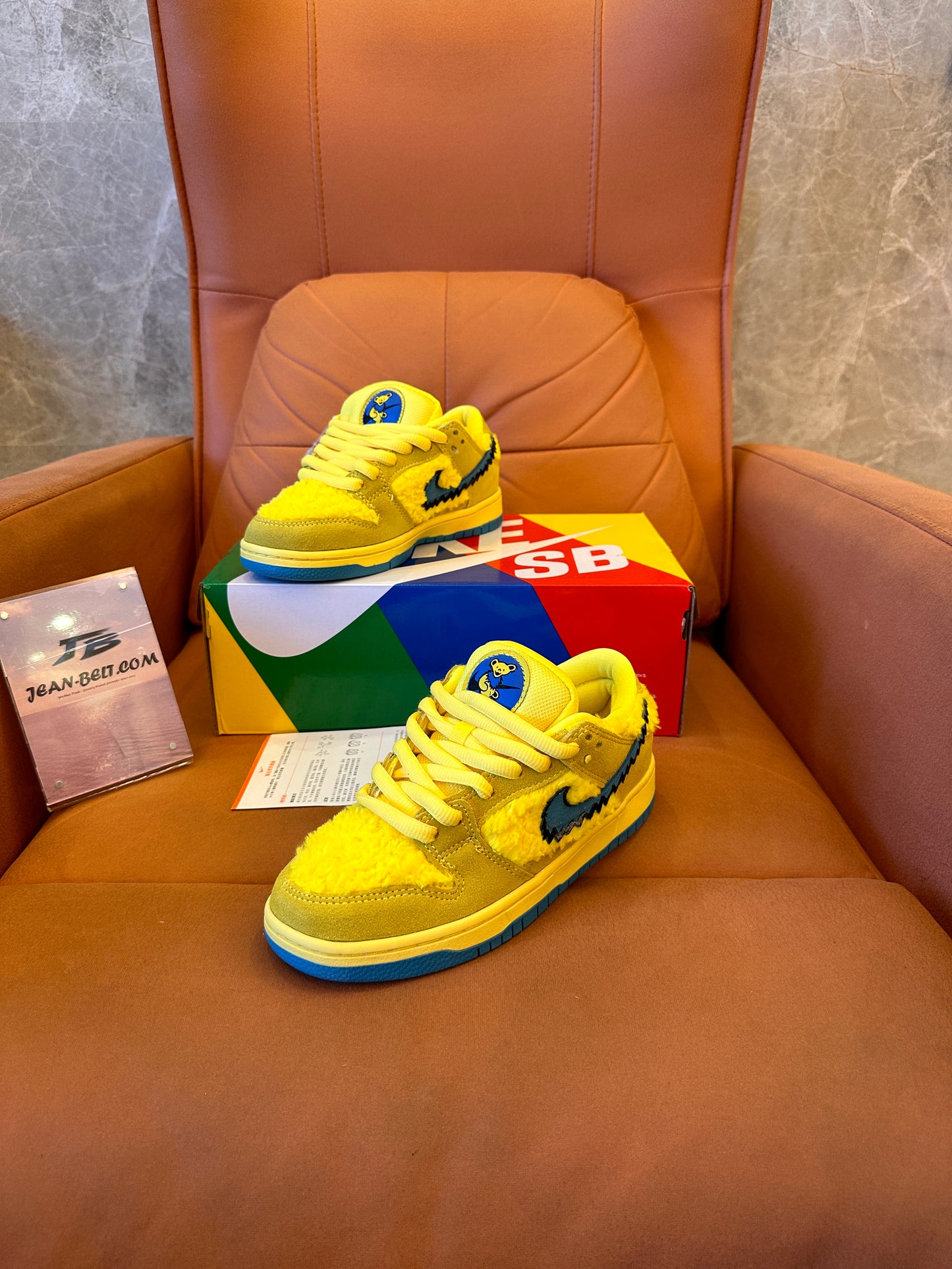 Zapatillas Nike Dunk SB Low Cut Grateful Dead Dancing Bear Opti Yellow