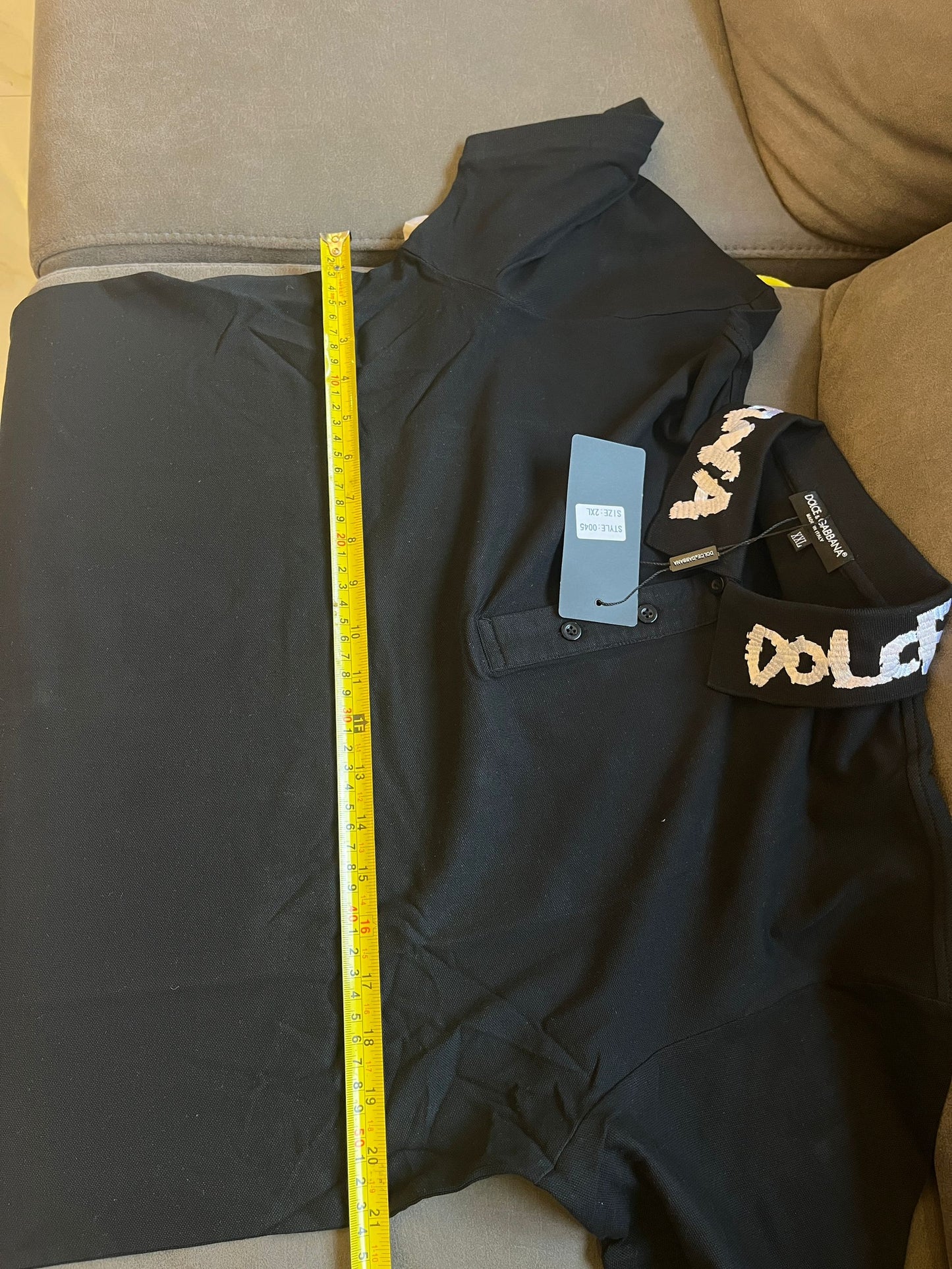 Camisa polo bordada Dolce &amp; Gabbana com gola com logotipo