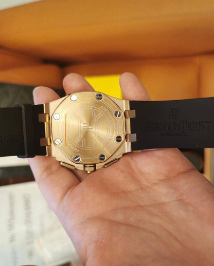 Audemars Piguet Royal Oak Offshore Chronograph – Ouro Rosa e Mostrador Preto