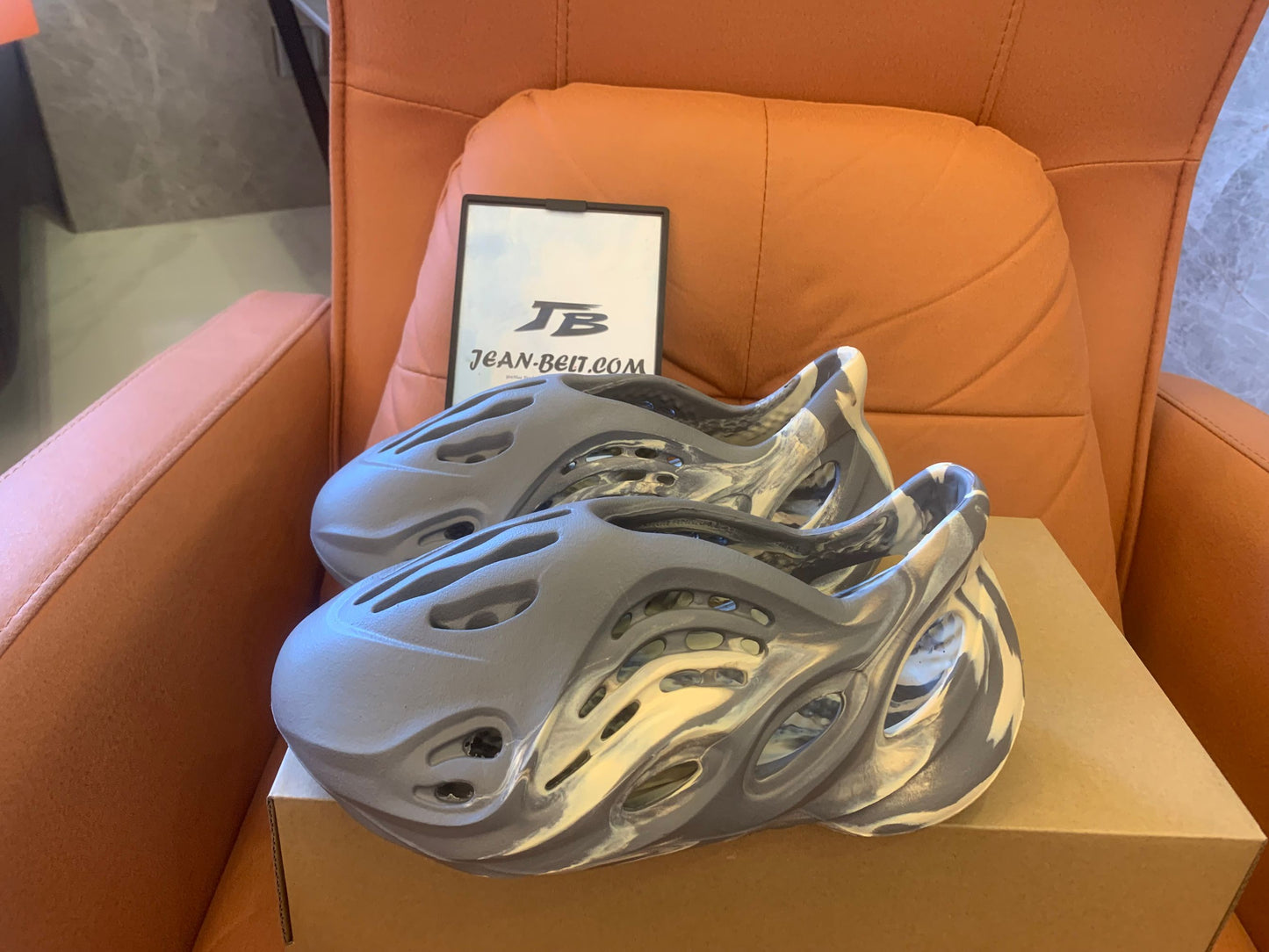 Adidas Yeezy Foam Runner Gray Marble