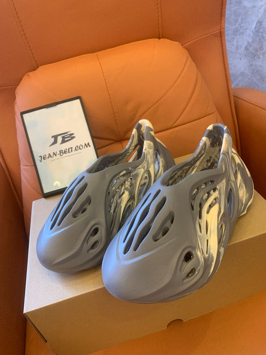 Adidas Yeezy Foam Runner Gray Marble