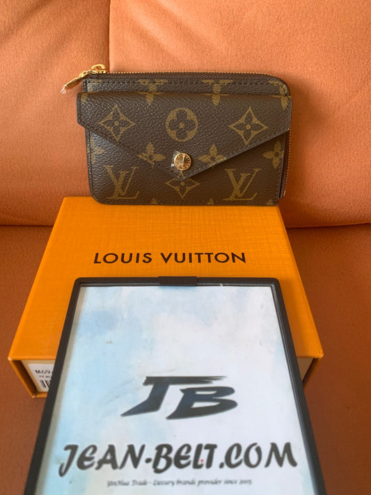Carteira Louis Vuitton com monograma em lona e porta-chaves