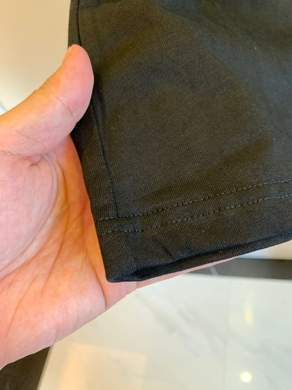 Camiseta negra con parche de pato "LV Made" de Louis Vuitton