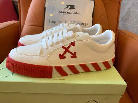 Tênis cano baixo em couro napa vulcanizado Off-White