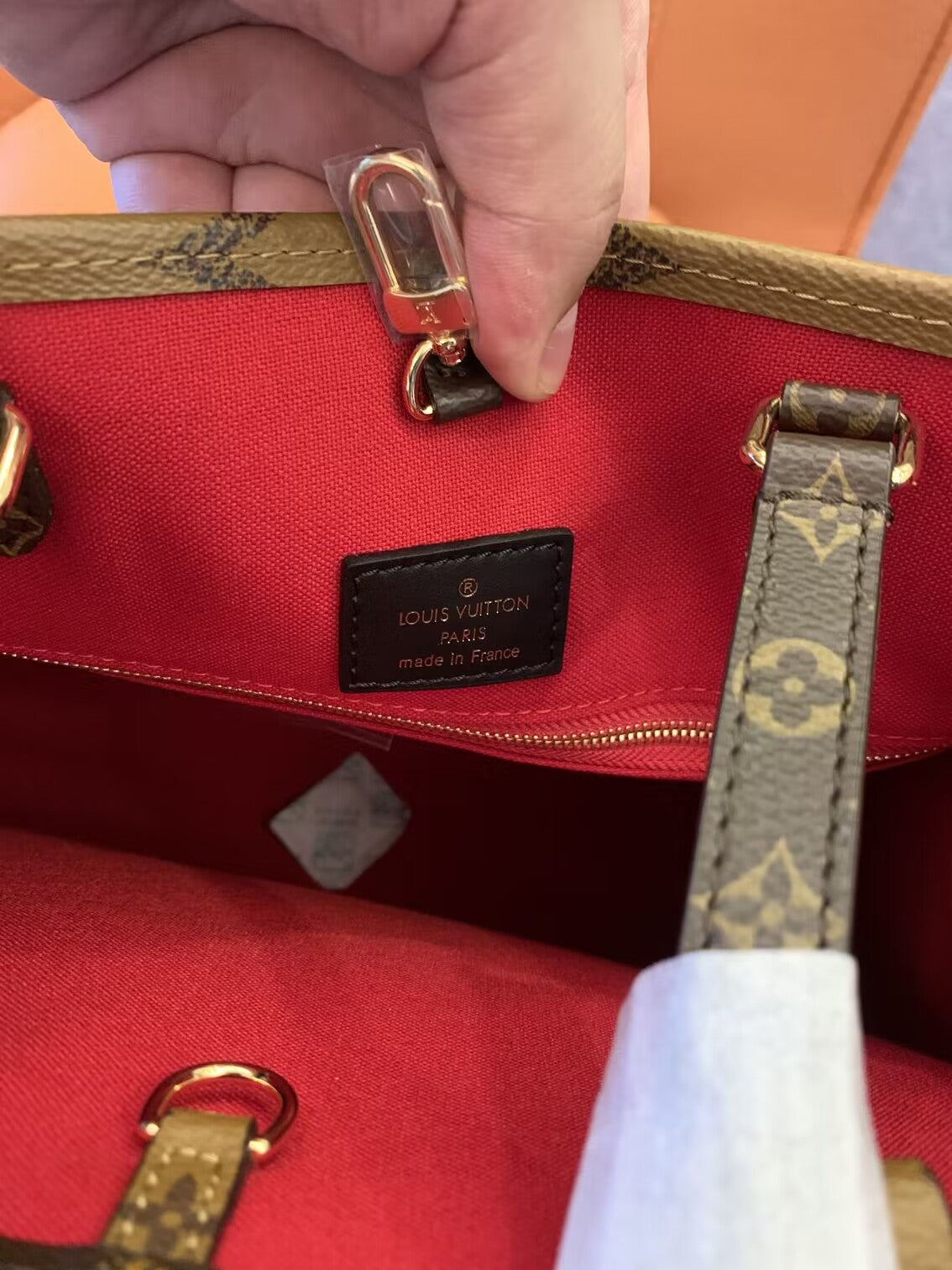 Bolso de mano Louis Vuitton Onthego