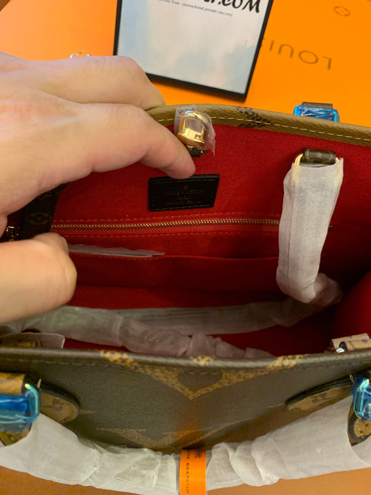 Bolso de mano Louis Vuitton Onthego