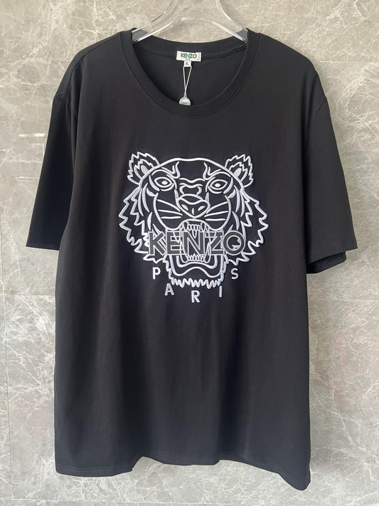Colección de camisetas con bordado de tigre de Kenzo Paris: variantes en negro, rojo y azul