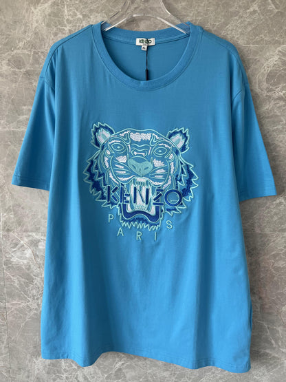Colección de camisetas con bordado de tigre de Kenzo Paris: variantes en negro, rojo y azul