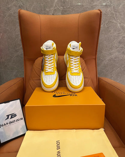 Zapatillas Nike Air Force 1 amarillas con suela blanca clásica