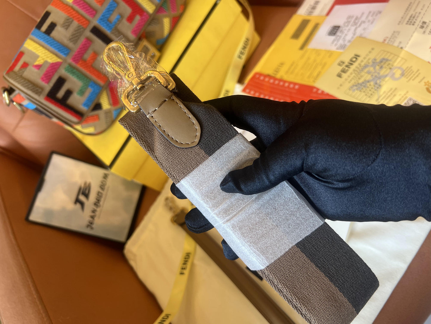 Bolso de mano Fendi baguette bordado en color limitado