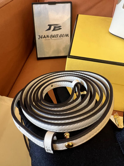 Sac à main mon trésor Fendi nude crème
