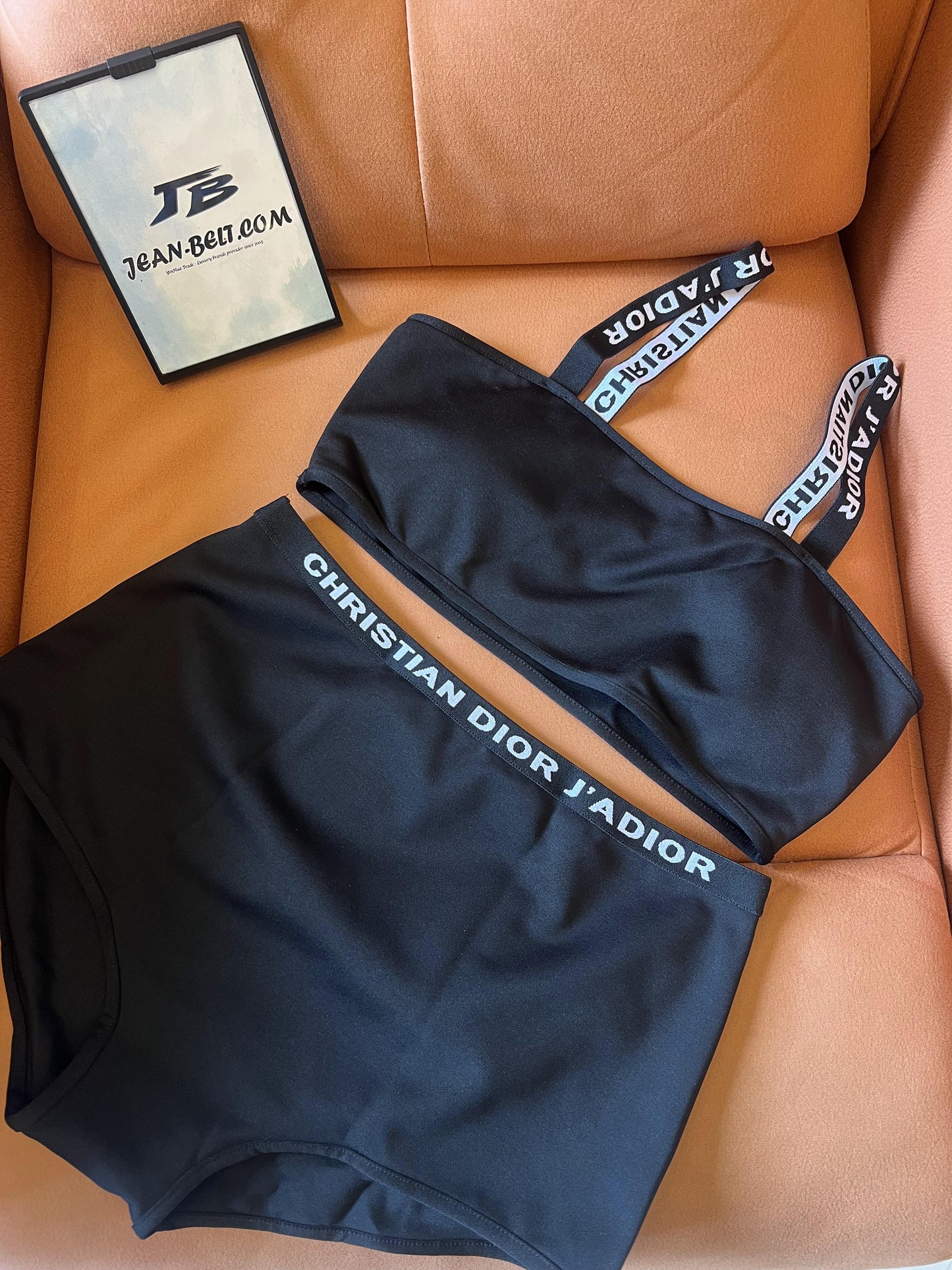 Conjunto de baño negro Christian Dior J'Adior: top bandeau y braguita de cintura alta