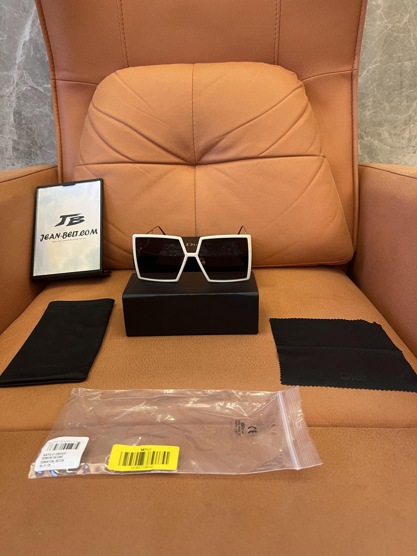 Gafas de sol geométricas extragrandes Dior SoLight 1 en blanco