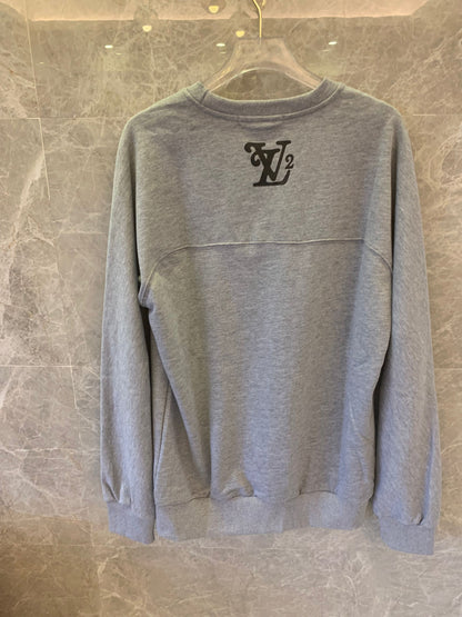 Sudadera gris Louis Vuitton con logotipo LV²