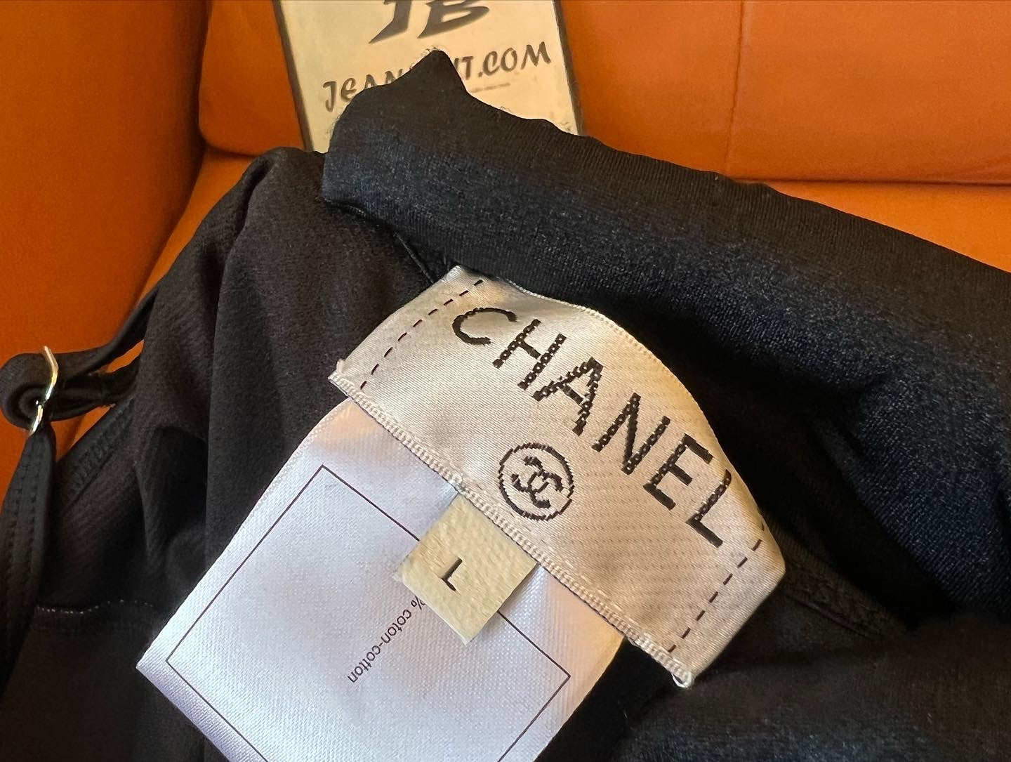 Fato de Banho Preto Chanel de Uma Peça com Design Brilhante