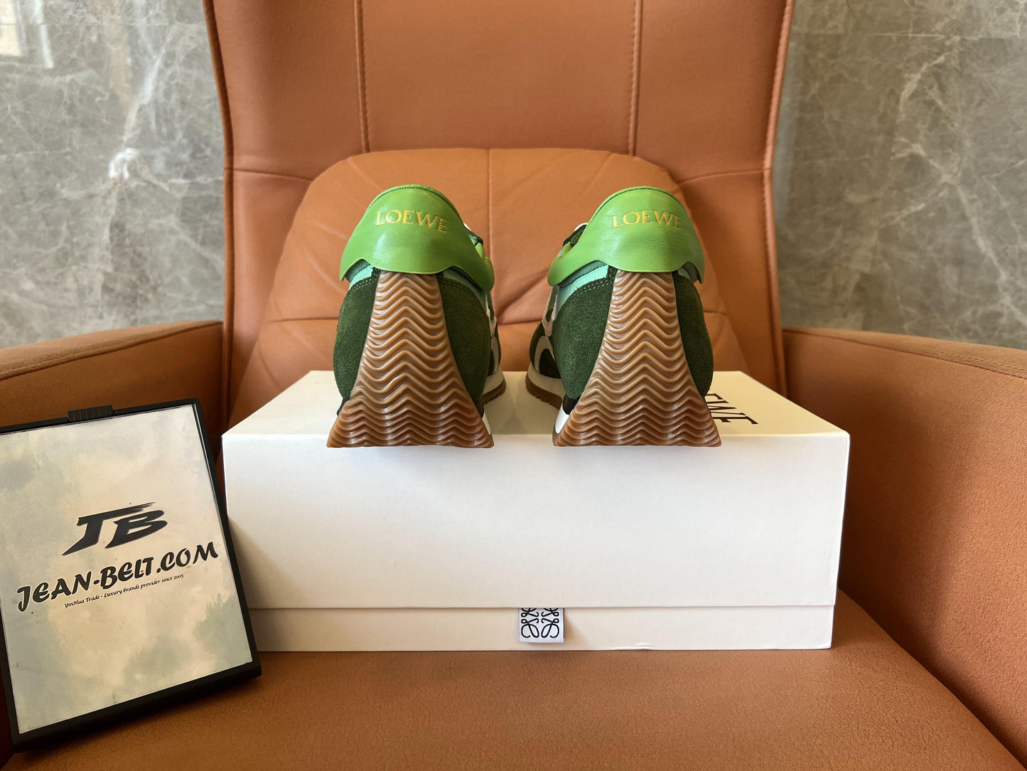 Zapatillas bajas verdes y marrones de Loewe×Paula's Ibiza Flow Runner de piel de becerro y nailon