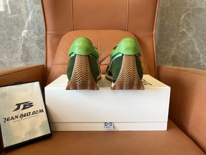 Zapatillas bajas verdes y marrones de Loewe×Paula's Ibiza Flow Runner de piel de becerro y nailon