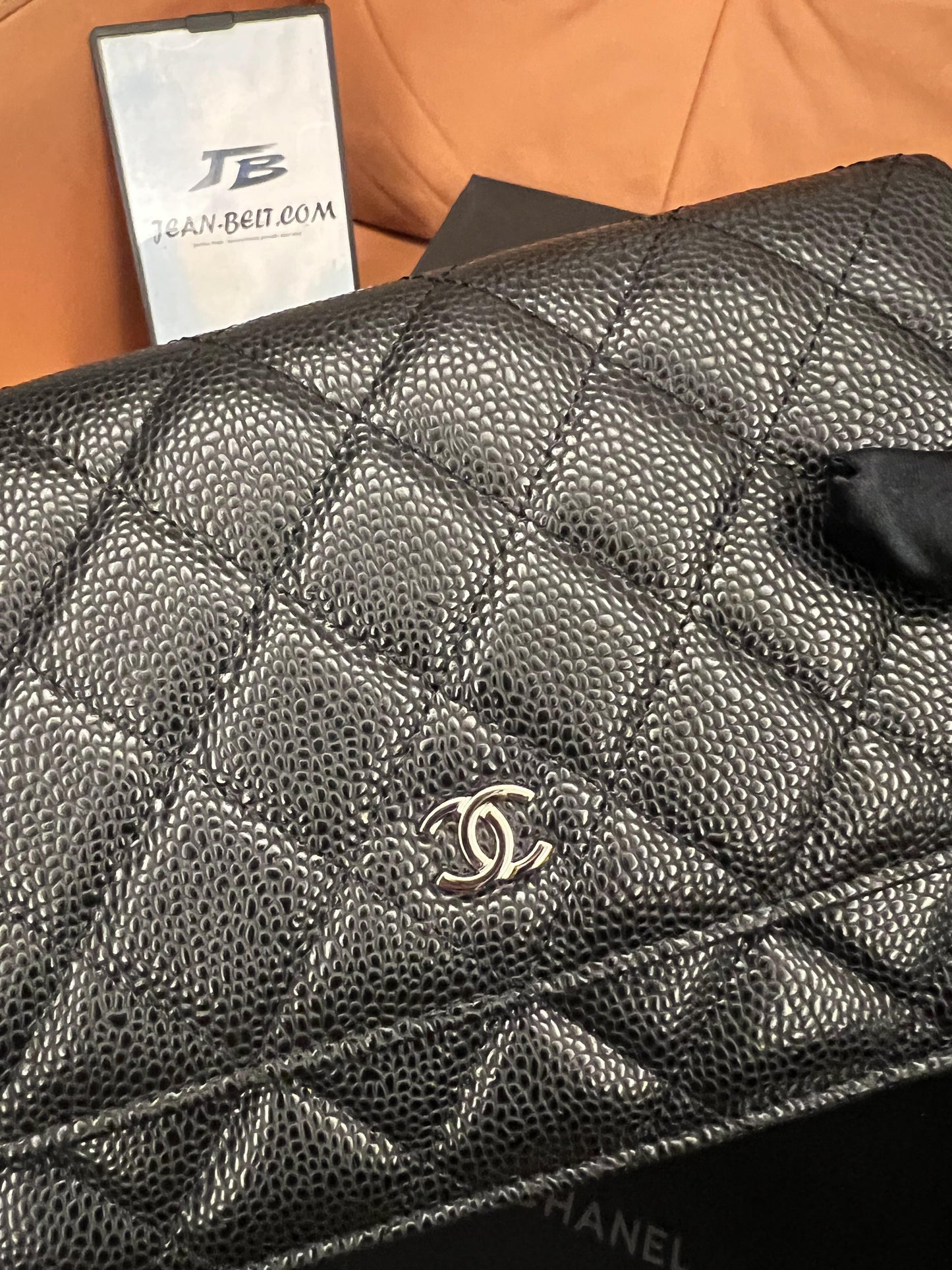 Bolso de mano Chanel WOC con cadena AP1450, color caviar negro