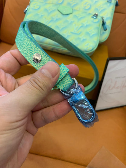 Louis Vuitton monograma empreinte verão stardust multi pochette