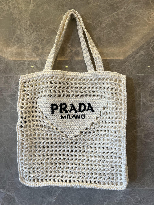 Bolso tote Prada de rafia, tejido abierto blanco