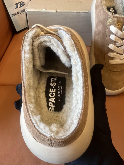Zapatos casuales Golden Goose SPACE-STAR con forro de lana