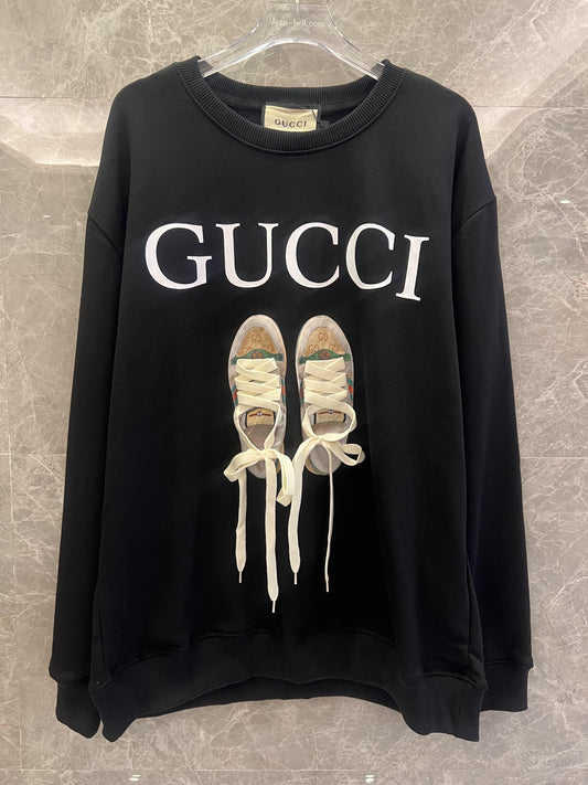 Moletom preto com estampa de tênis Gucci
