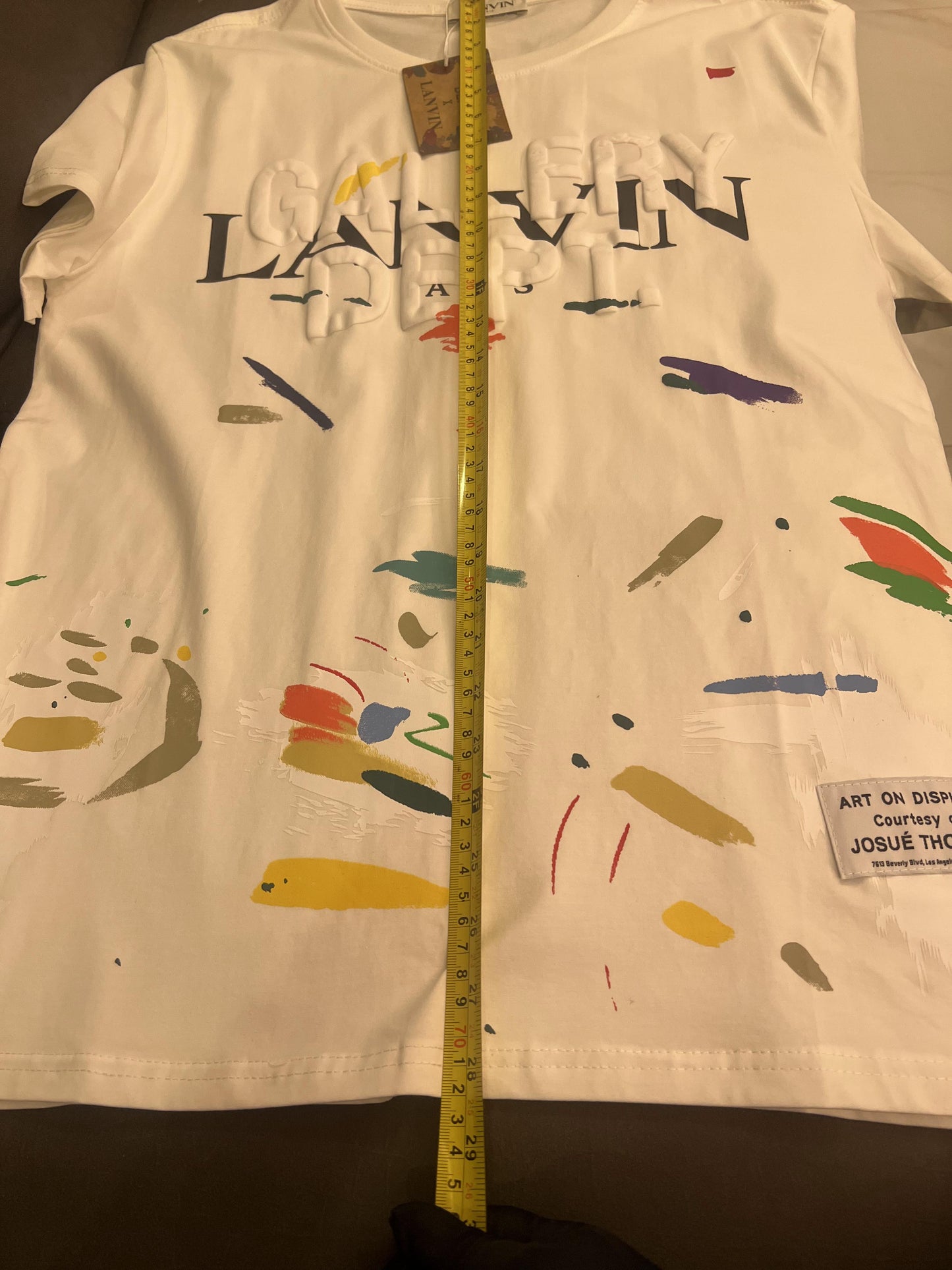 Camiseta com estampa artística do Departamento de Galeria Lanvin