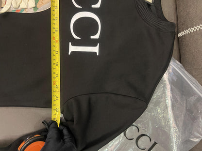 Moletom preto com estampa de tênis Gucci